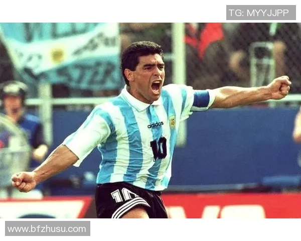 马拉多纳:足球传奇的身影 马拉多纳:足球传奇的身影