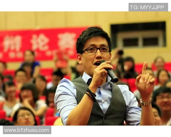 夏河县精彩足球比赛直播视频全程回顾与精彩瞬间分享