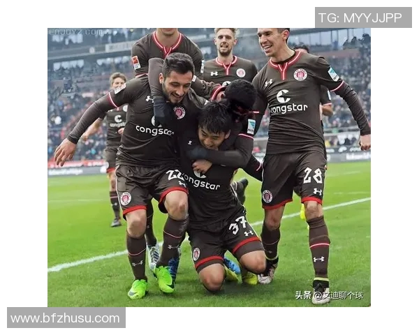 伊朗杯盛况空前各路球队争夺荣耀展现足球激情与实力对决